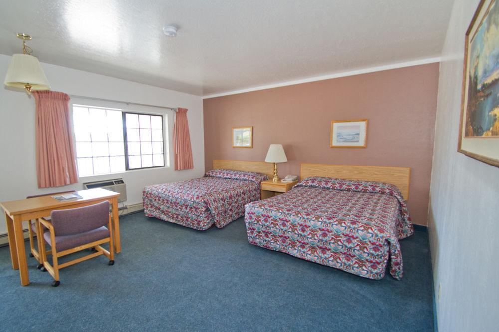 Brooks St. Motor Inn มิสซูลา ภายนอก รูปภาพ